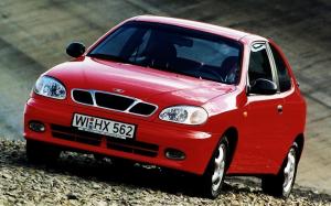 Daewoo Lanos 3-Door 1997 года (WW)